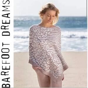 NWT Barefoot Dreams CozyChic Ultra Lite Ocean Breeze Poncho Faded Rose Animal OS